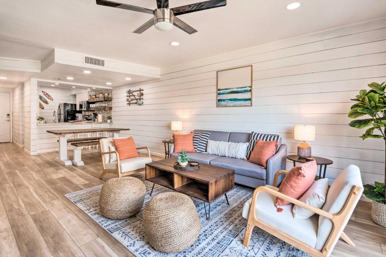 Chic Fort Walton Condo About 2 Blocks To Beach! フォート・ウォルトン・ビーチ エクステリア 写真