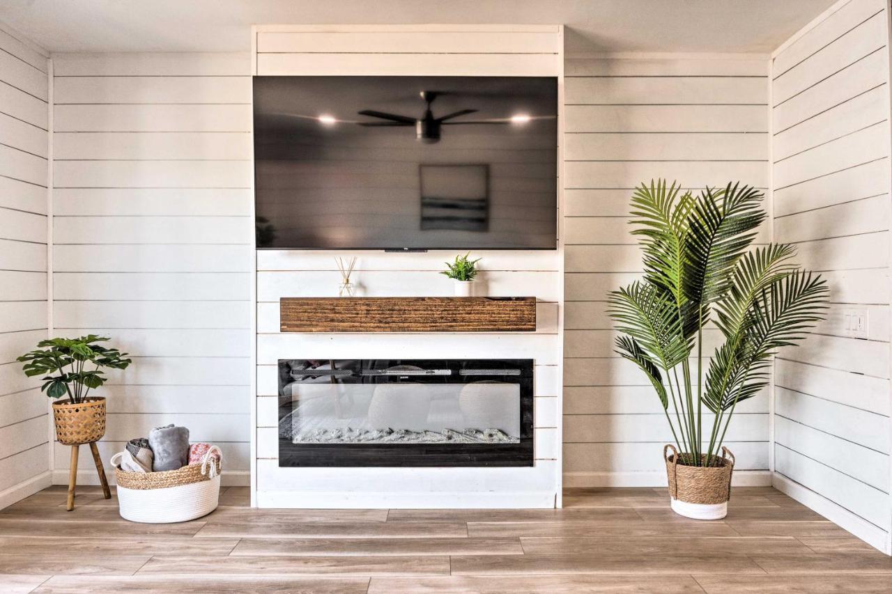 Chic Fort Walton Condo About 2 Blocks To Beach! フォート・ウォルトン・ビーチ エクステリア 写真